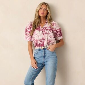 SERENE DAY MAGENTA FLORAL PUFF SLEEVE TOP brand new with tags